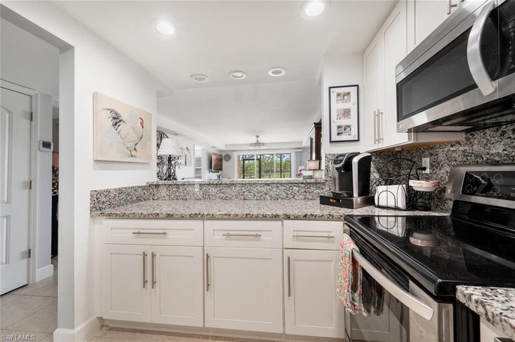 190 Pebble Beach Blvd 103, Naples, FL 34113-9