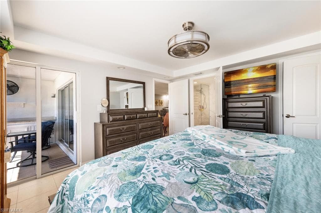 190 Pebble Beach Blvd 103, Naples, FL 34113-11