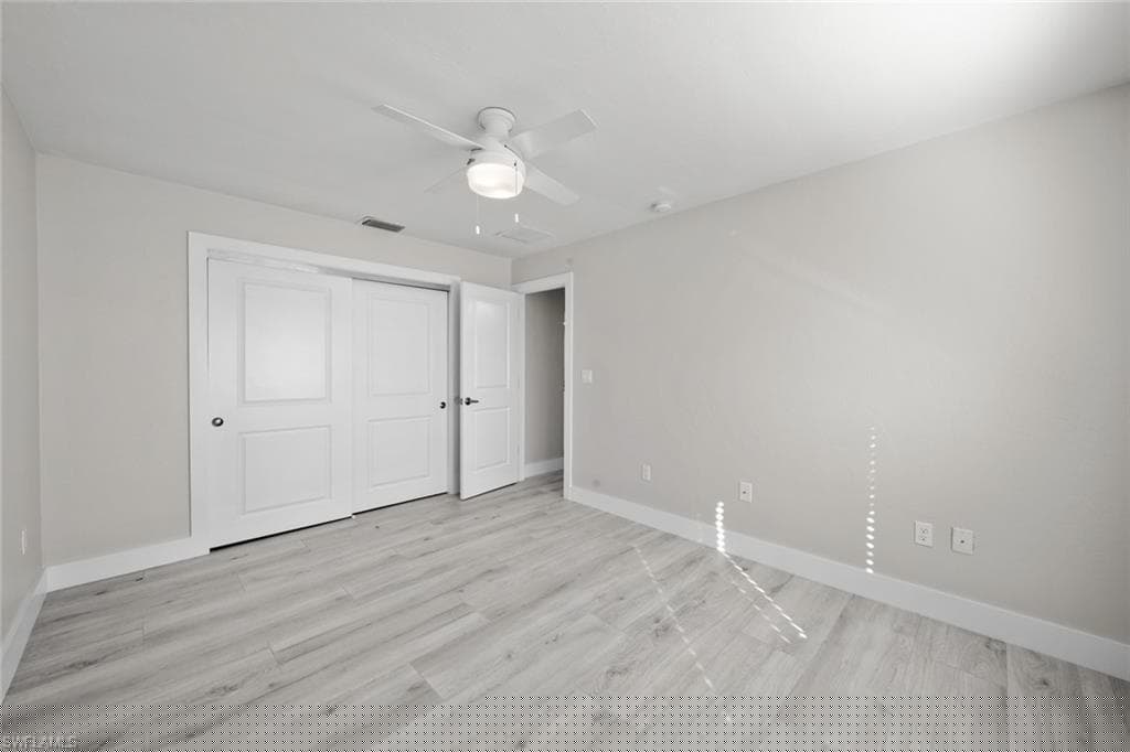 527 97th Ave N, Naples, FL 34108-22