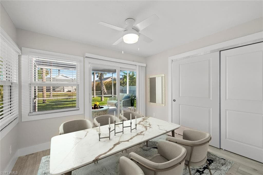 527 97th Ave N, Naples, FL 34108-8