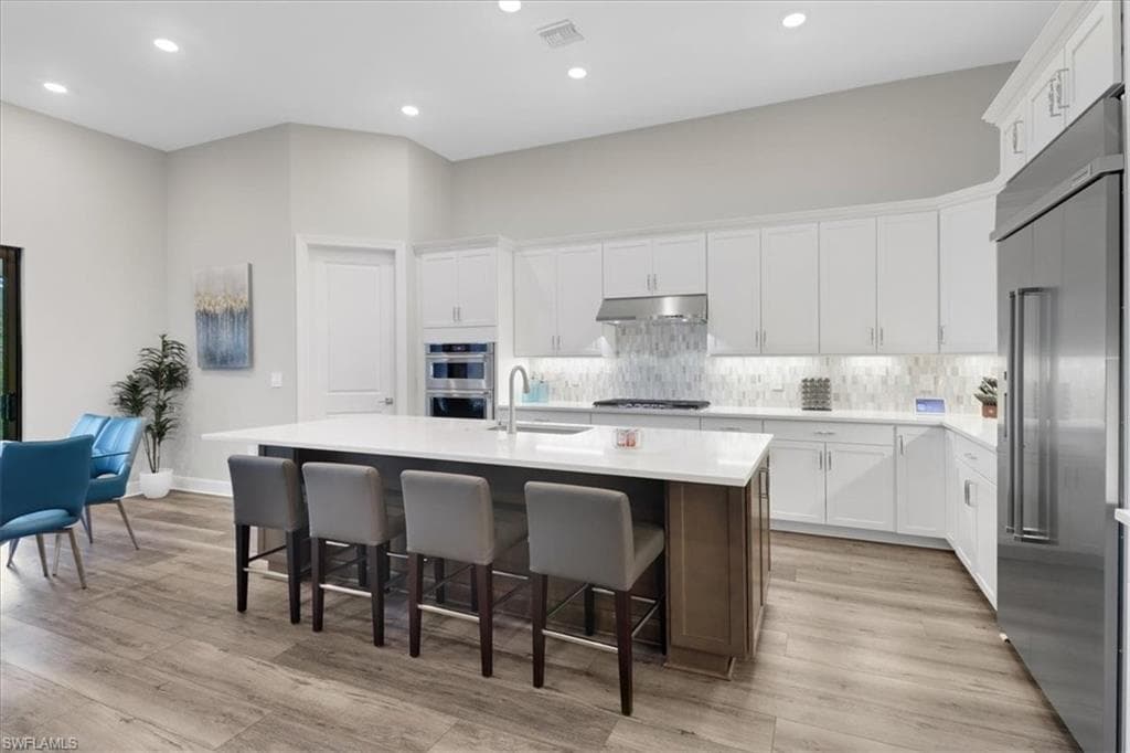 9575 Curlew Dr, Naples, FL 34120-10