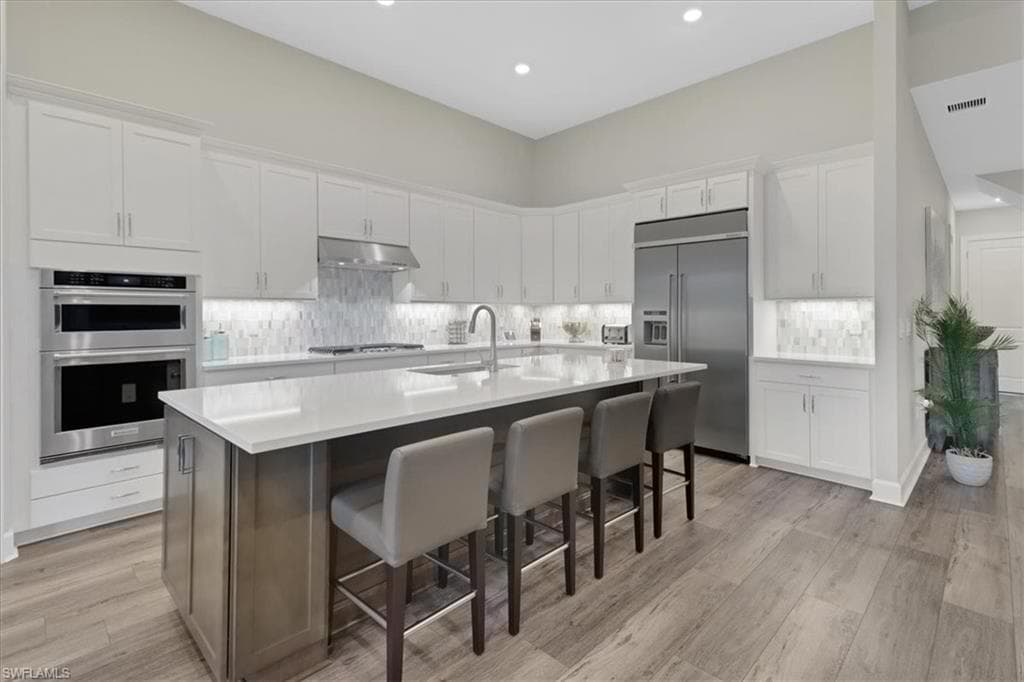 9575 Curlew Dr, Naples, FL 34120-11