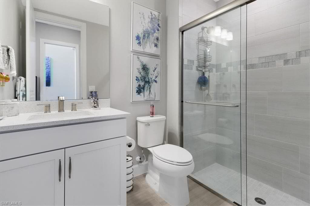 9575 Curlew Dr, Naples, FL 34120-20