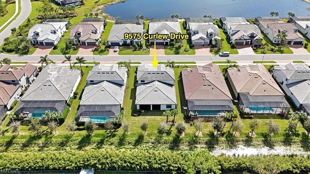 9575 Curlew Dr, Naples, FL 34120-33