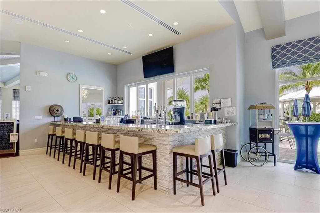 9575 Curlew Dr, Naples, FL 34120-42
