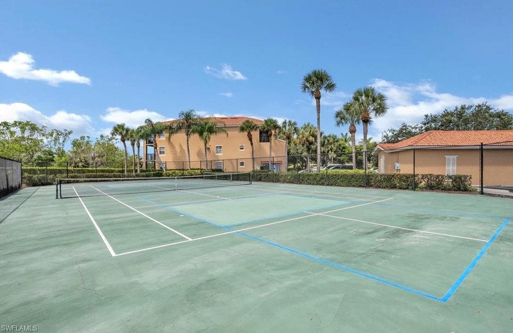 8754 River Homes Ln 8302, Bonita Springs, FL 34135-28