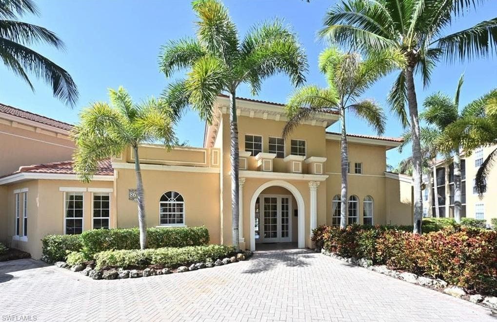 8754 River Homes Ln 8302, Bonita Springs, FL 34135-32