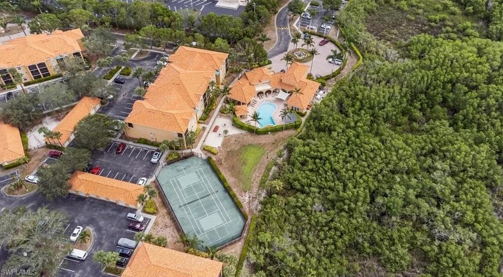 8754 River Homes Ln 8302, Bonita Springs, FL 34135-34