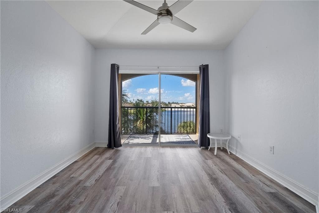 8754 River Homes Ln 8302, Bonita Springs, FL 34135-6