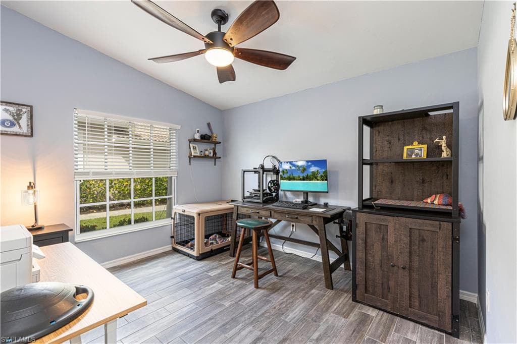 6647 Castlelawn Pl 24, Naples, FL 34113-12