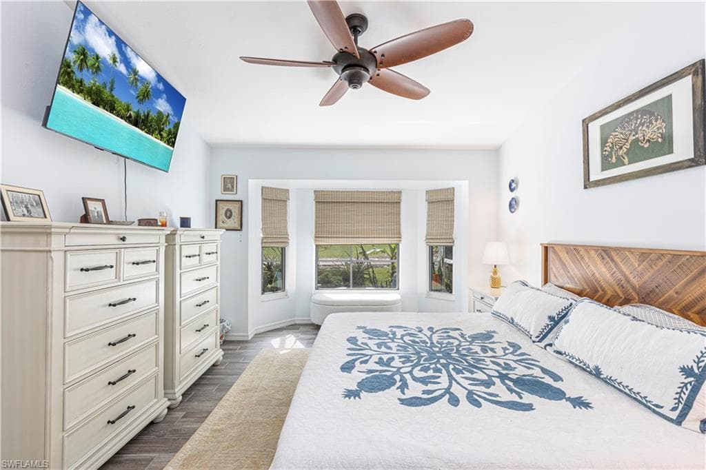 6647 Castlelawn Pl 24, Naples, FL 34113-18