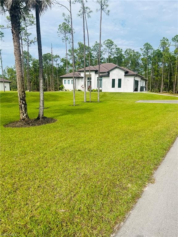 3677 8th Ave NE, Naples, FL 34120-3