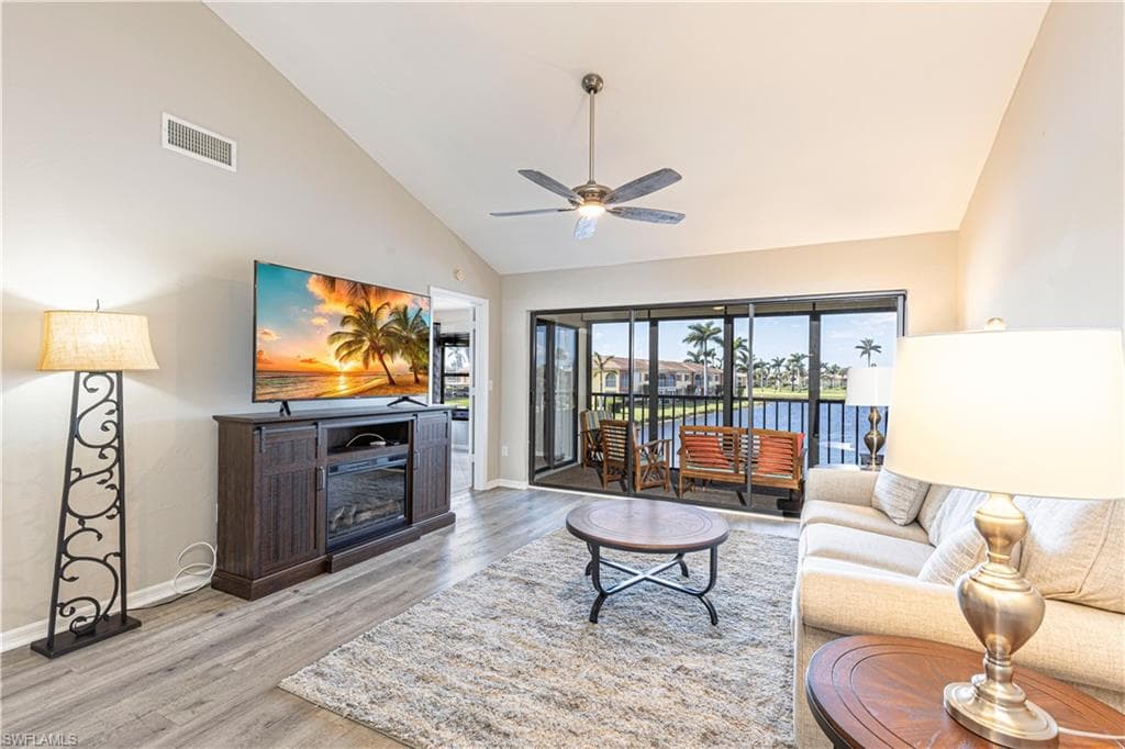 4360 Chantelle Dr G202, Naples, FL 34112-4