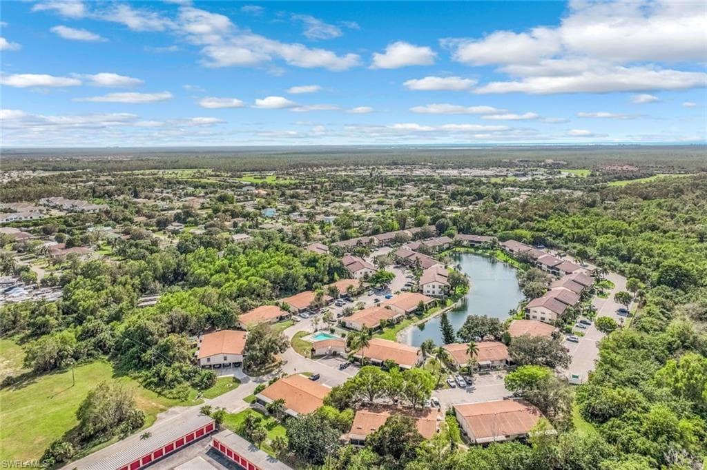 5286 Treetops Dr I-105, Naples, FL 34113-16