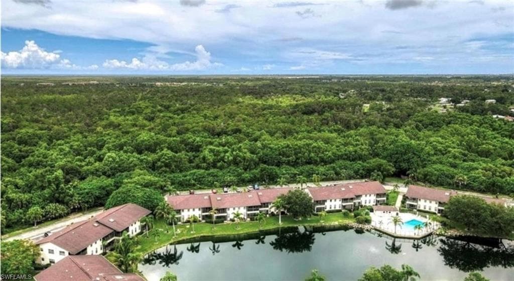 5286 Treetops Dr I-105, Naples, FL 34113-1
