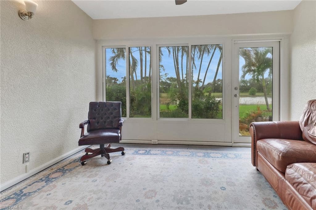 280 Naomi Dr 5401, Naples, FL 34104-20