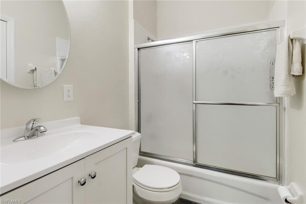 280 Naomi Dr 5401, Naples, FL 34104-8