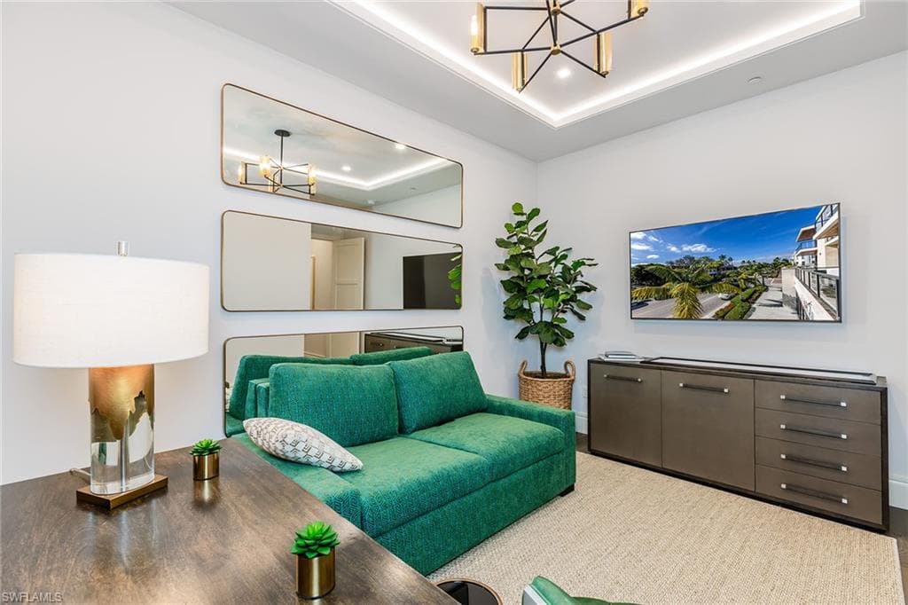 505 5th Ave S 201, Naples, FL 34102-18