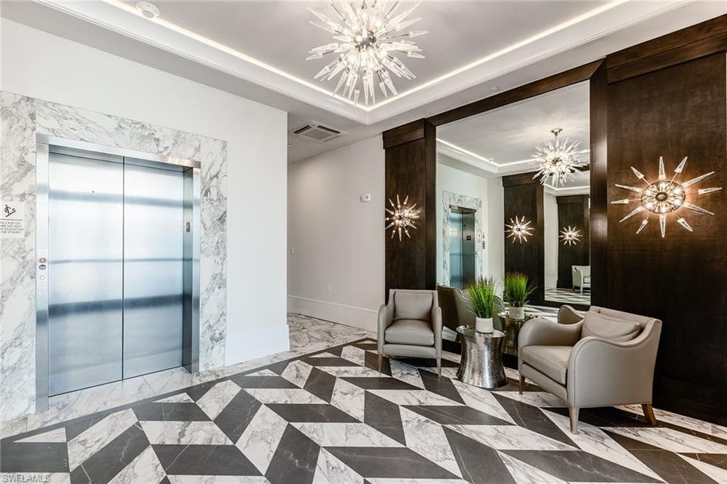 505 5th Ave S 201, Naples, FL 34102-29