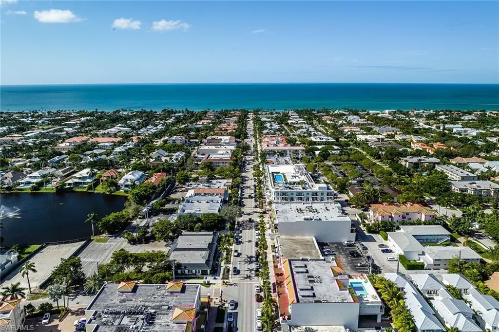 505 5th Ave S 201, Naples, FL 34102-32