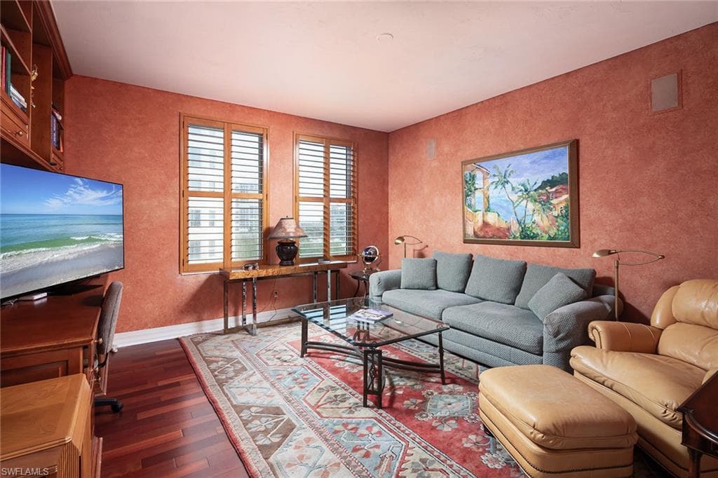 435 Dockside Dr A-804, Naples, FL 34110-13