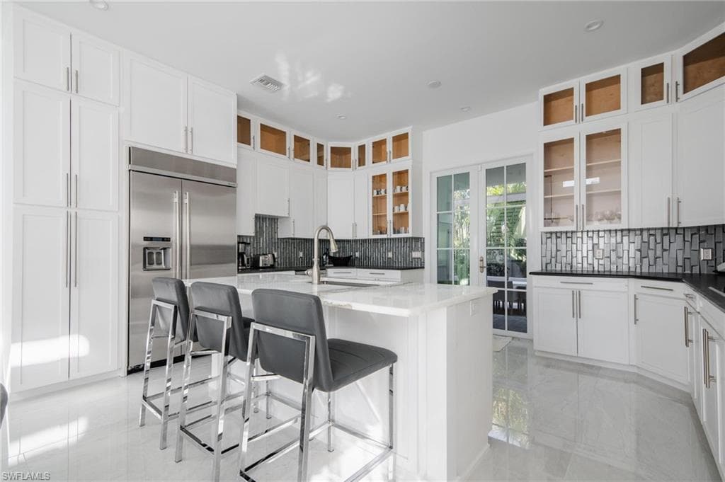 857 93rd Ave N, Naples, FL 34108-10