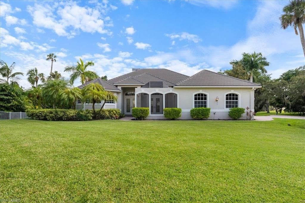 12800 Treeline Ct, North Fort Myers, FL 33903-2