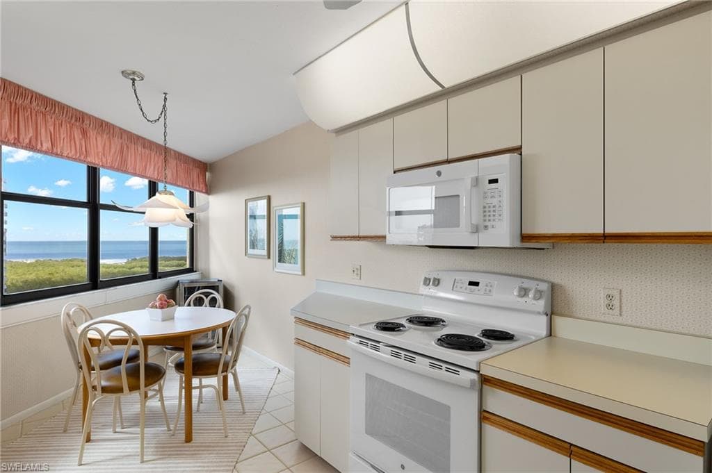 6000 Pelican Bay Blvd 1202, Naples, FL 34108-13