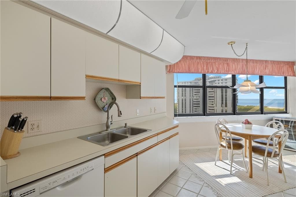 6000 Pelican Bay Blvd 1202, Naples, FL 34108-14