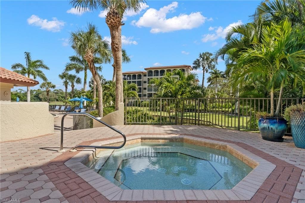 6000 Pelican Bay Blvd 1202, Naples, FL 34108-37