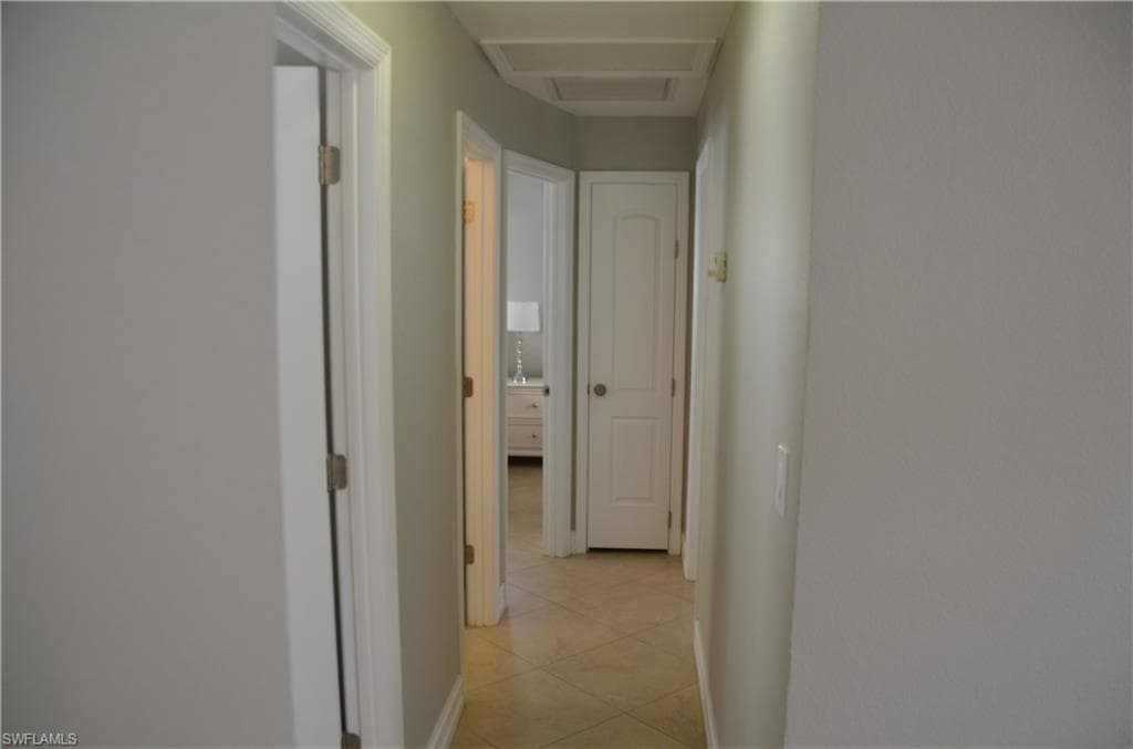 616 104th Ave N, Naples, FL 34108-11