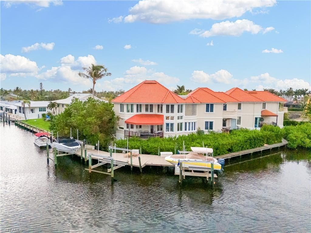 1305 Curlew Ave C, Naples, FL 34102-4