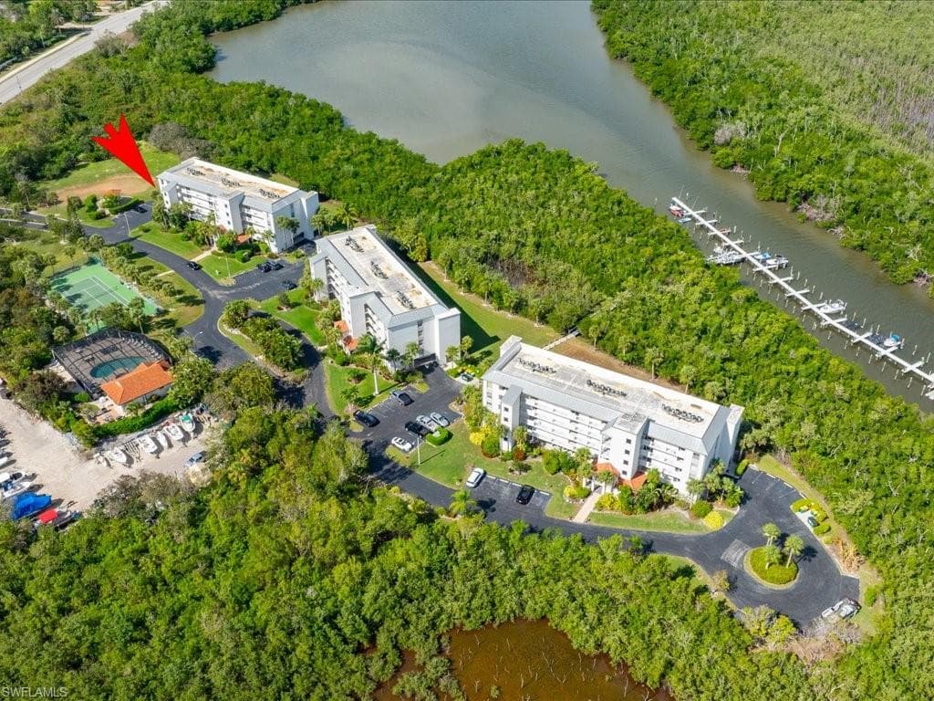 100 Stevens Landing Dr 301, Marco Island, FL 34145-19