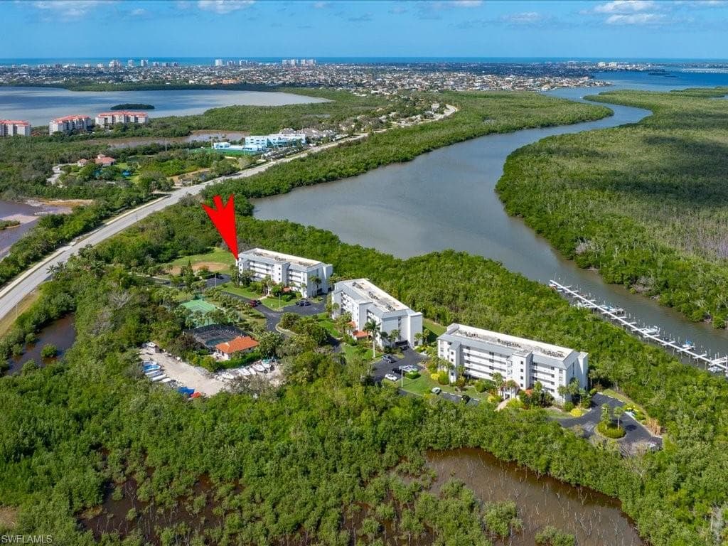 100 Stevens Landing Dr 301, Marco Island, FL 34145-4