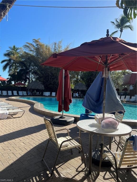 2555 Tamiami Trl N 204, Naples, FL 34103-10