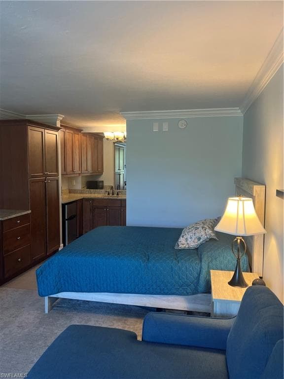 2555 Tamiami Trl N 204, Naples, FL 34103-4