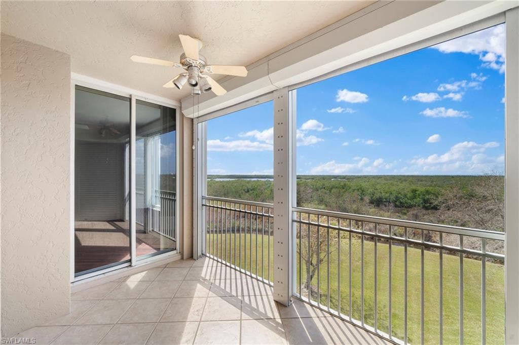 1001 Arbor Lake Dr 307, Naples, FL 34110-17