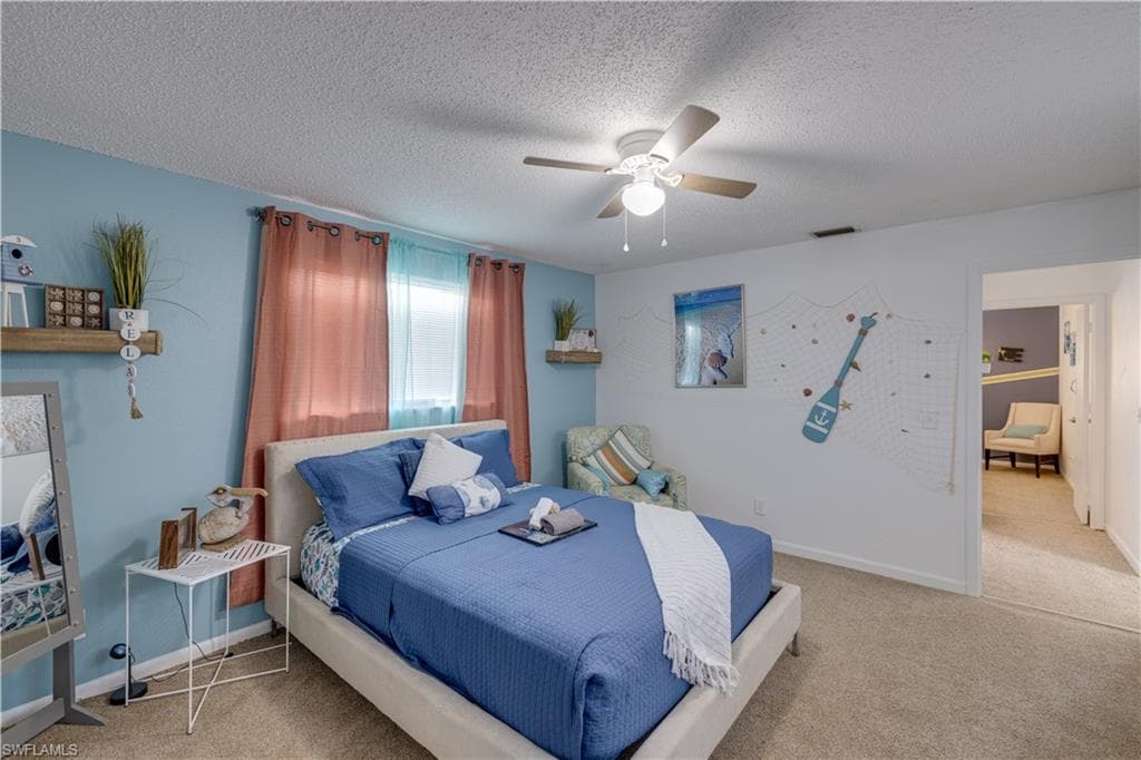1729 10th Ln, Cape Coral, FL 33909-9