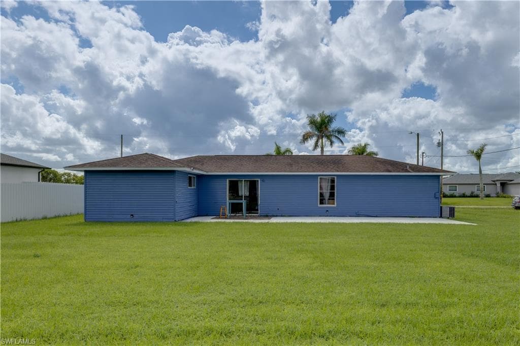 1729 10th Ln, Cape Coral, FL 33909-14