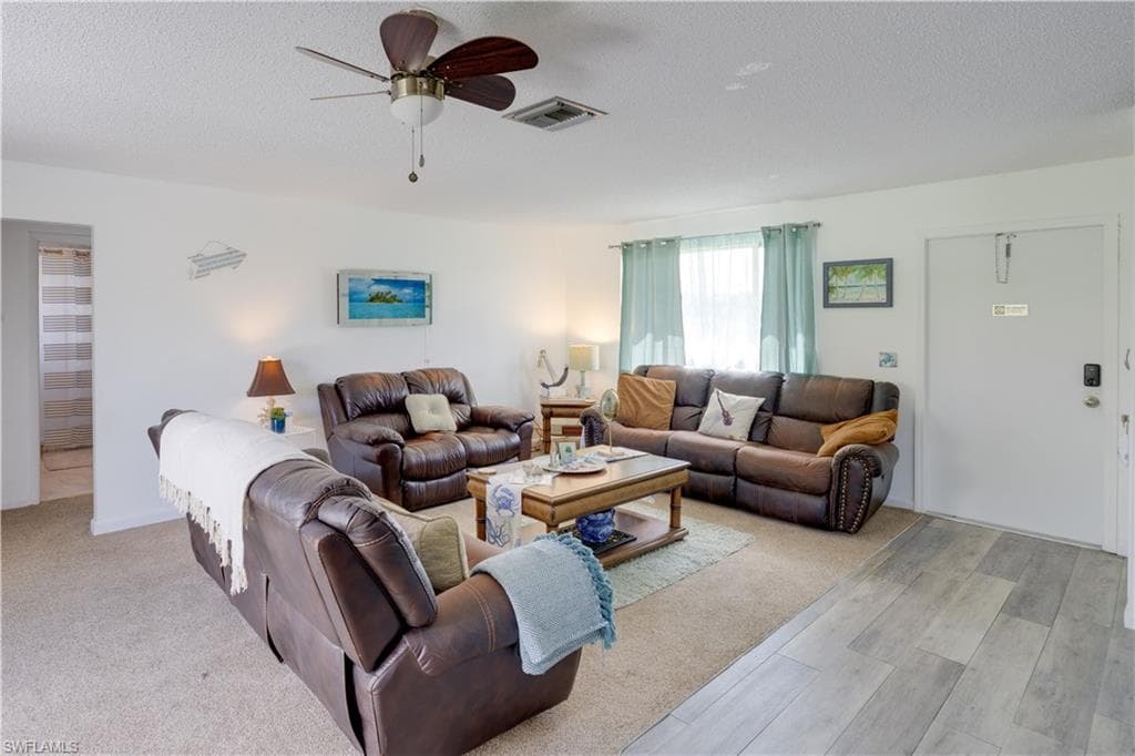 1729 10th Ln, Cape Coral, FL 33909-5