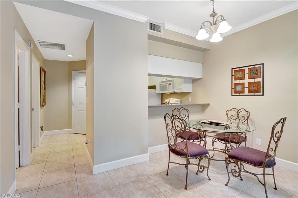3323 Olympic Dr 716, Naples, FL 34105-10