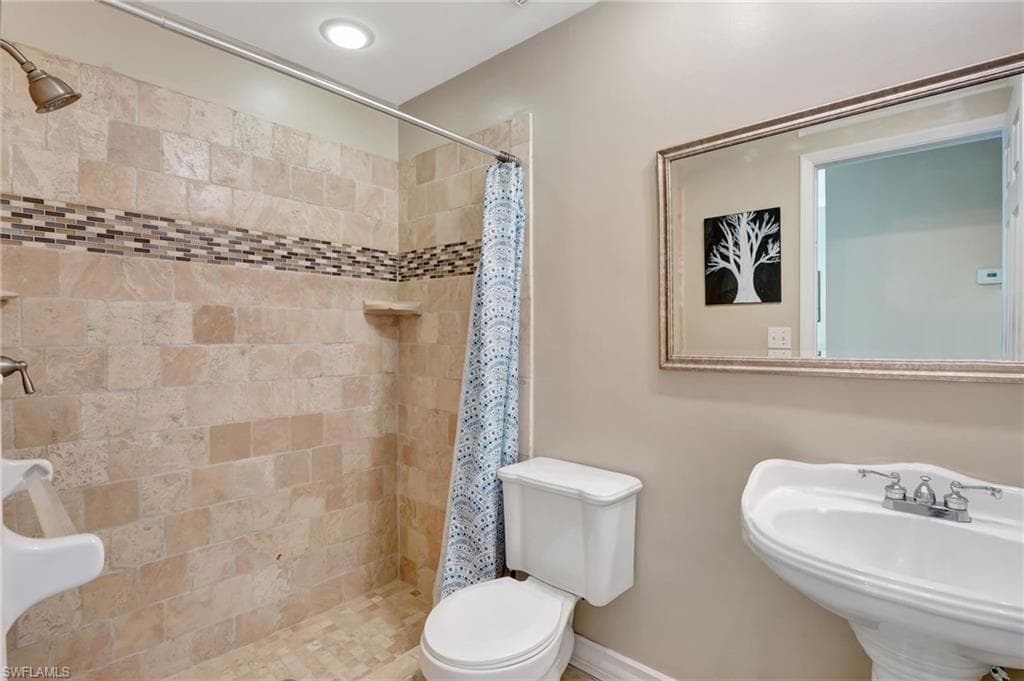 3323 Olympic Dr 716, Naples, FL 34105-13