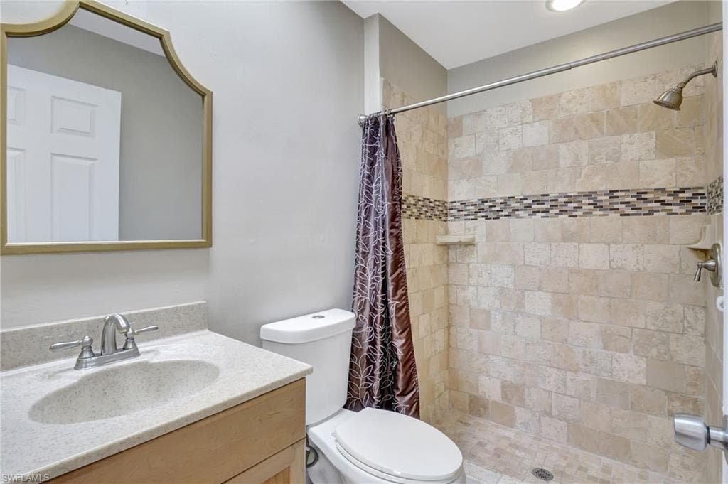 3323 Olympic Dr 716, Naples, FL 34105-16