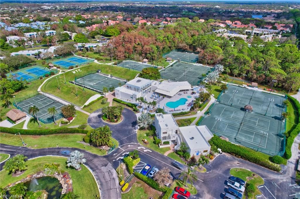 3323 Olympic Dr 716, Naples, FL 34105-24