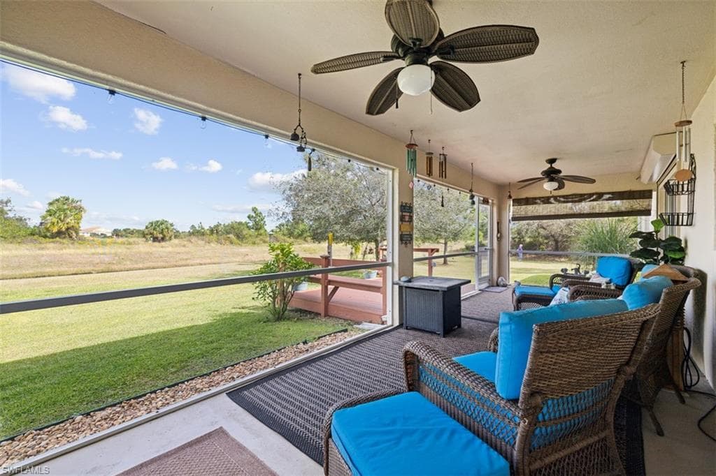 943 Plantation Rd, Lehigh Acres, FL 33974-18
