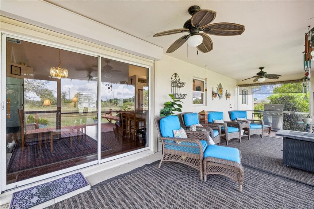 943 Plantation Rd, Lehigh Acres, FL 33974-19