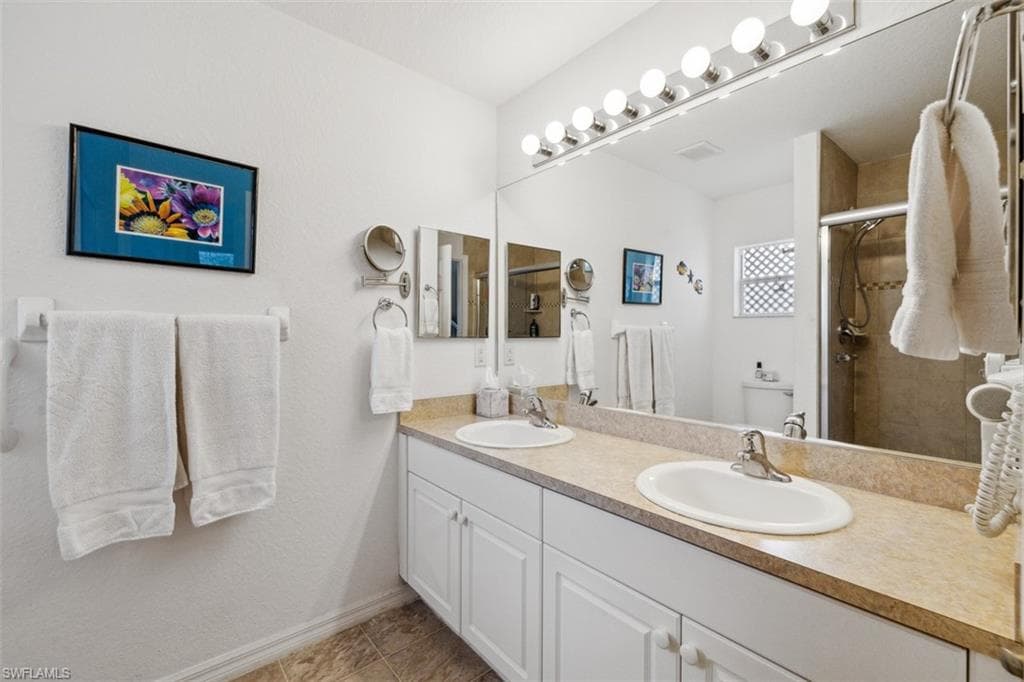 943 Plantation Rd, Lehigh Acres, FL 33974-32