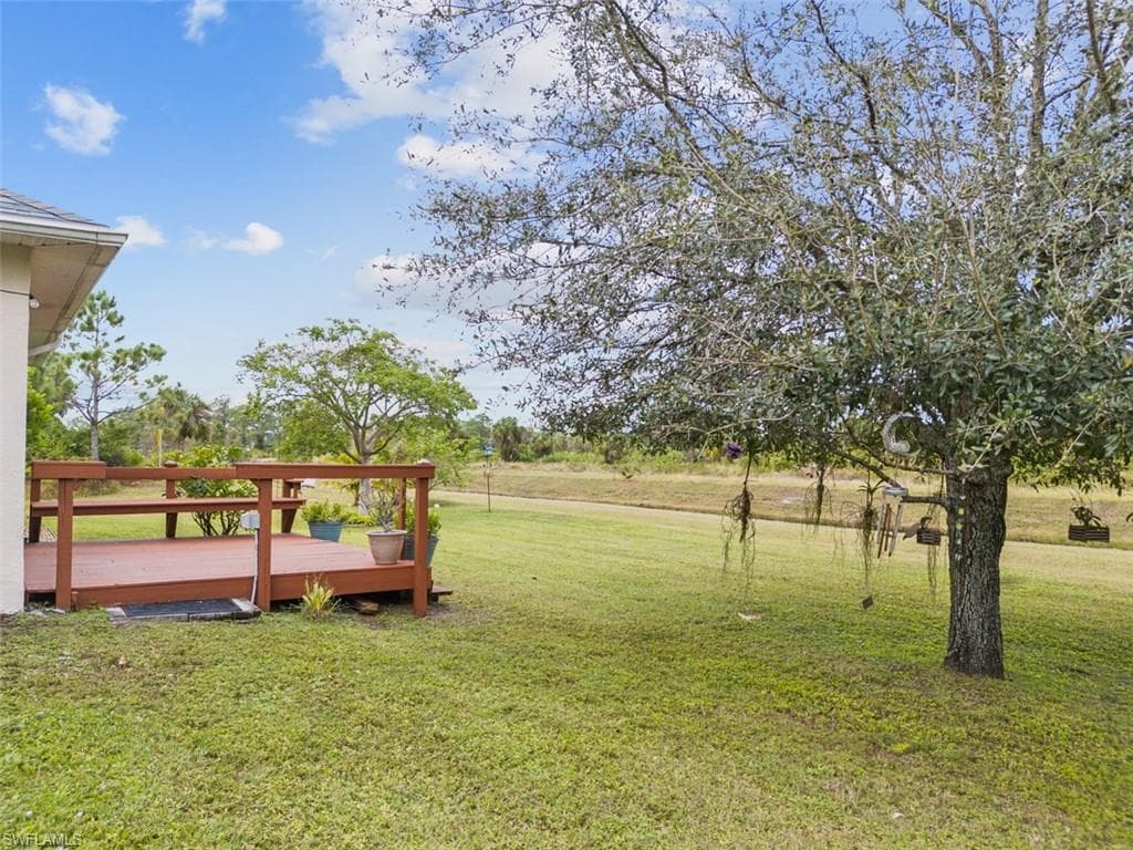 943 Plantation Rd, Lehigh Acres, FL 33974-4