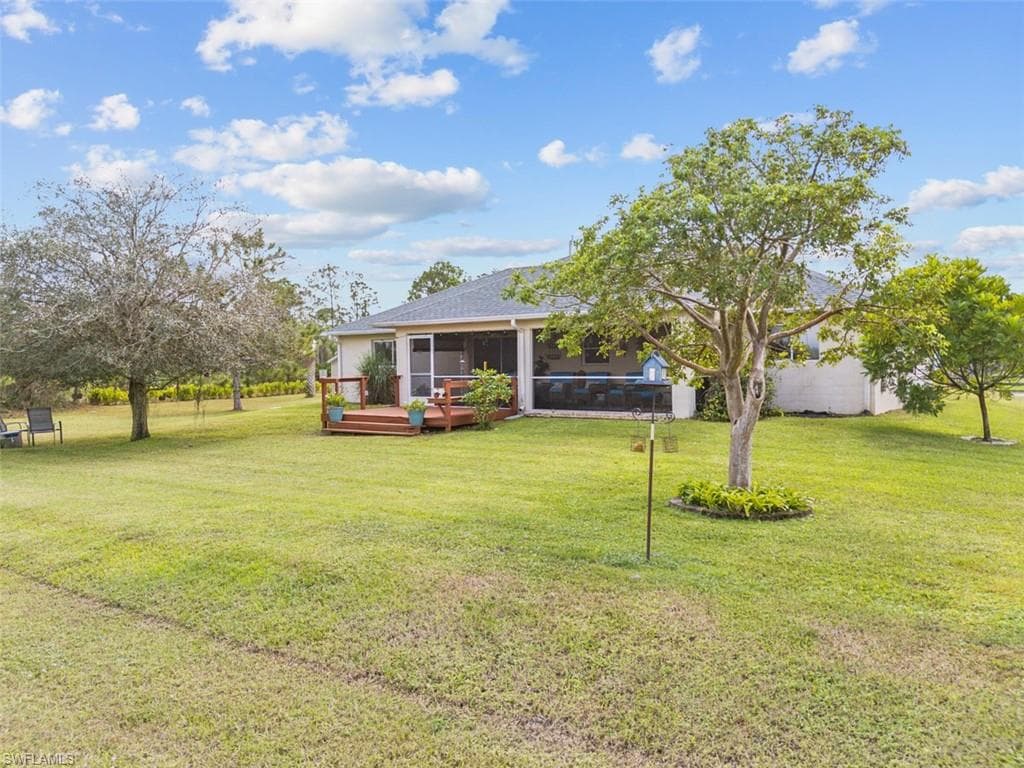 943 Plantation Rd, Lehigh Acres, FL 33974-6