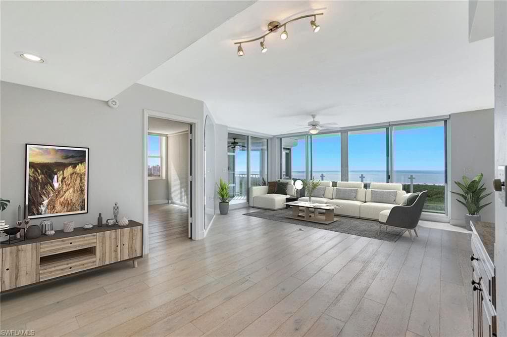 6101 Pelican Bay Blvd 1402, Naples, FL 34108-9